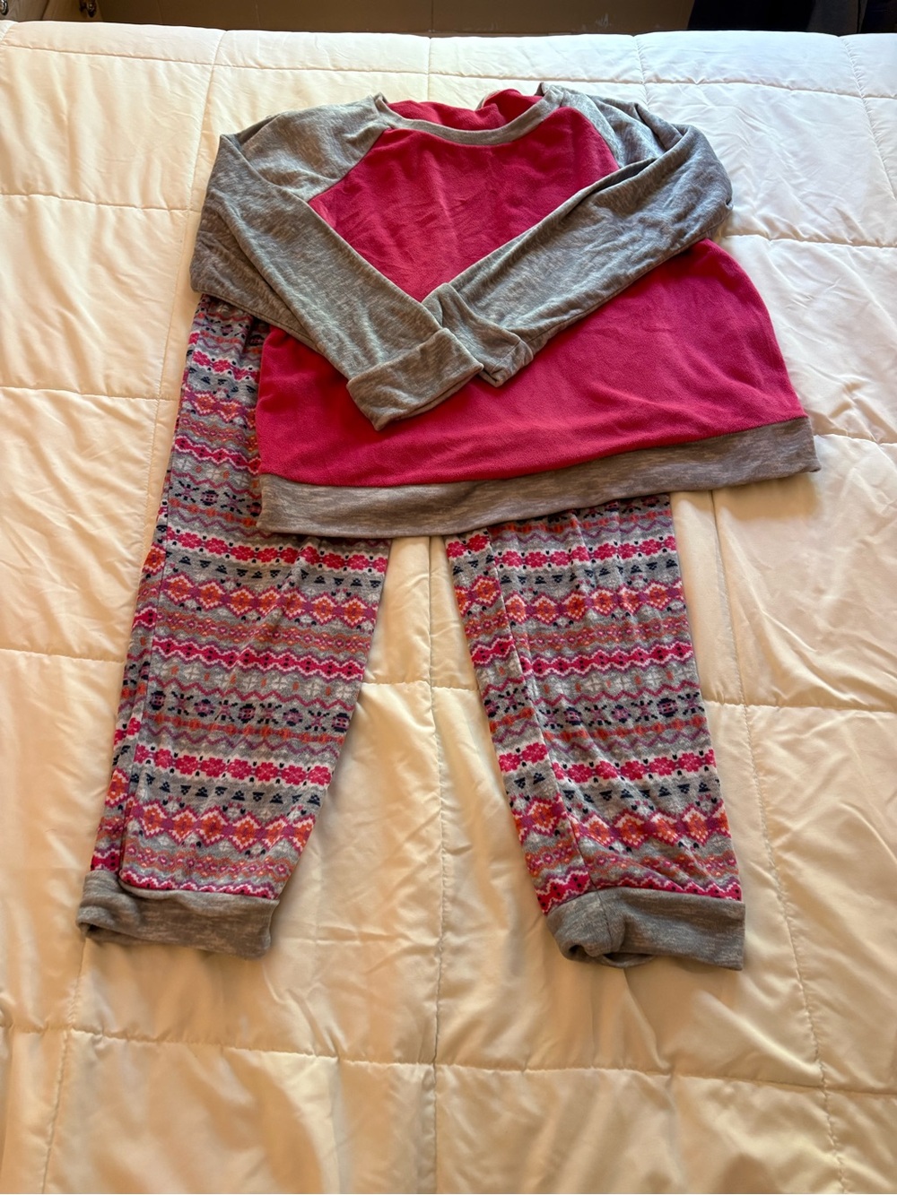 Cuddl Duds Cozy Pajama/Loungewear Set